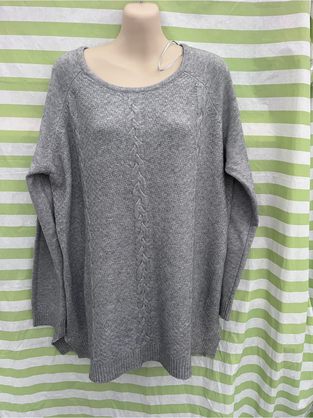 Red Soft Grey Scoop-Neck Cable Knit Sweater